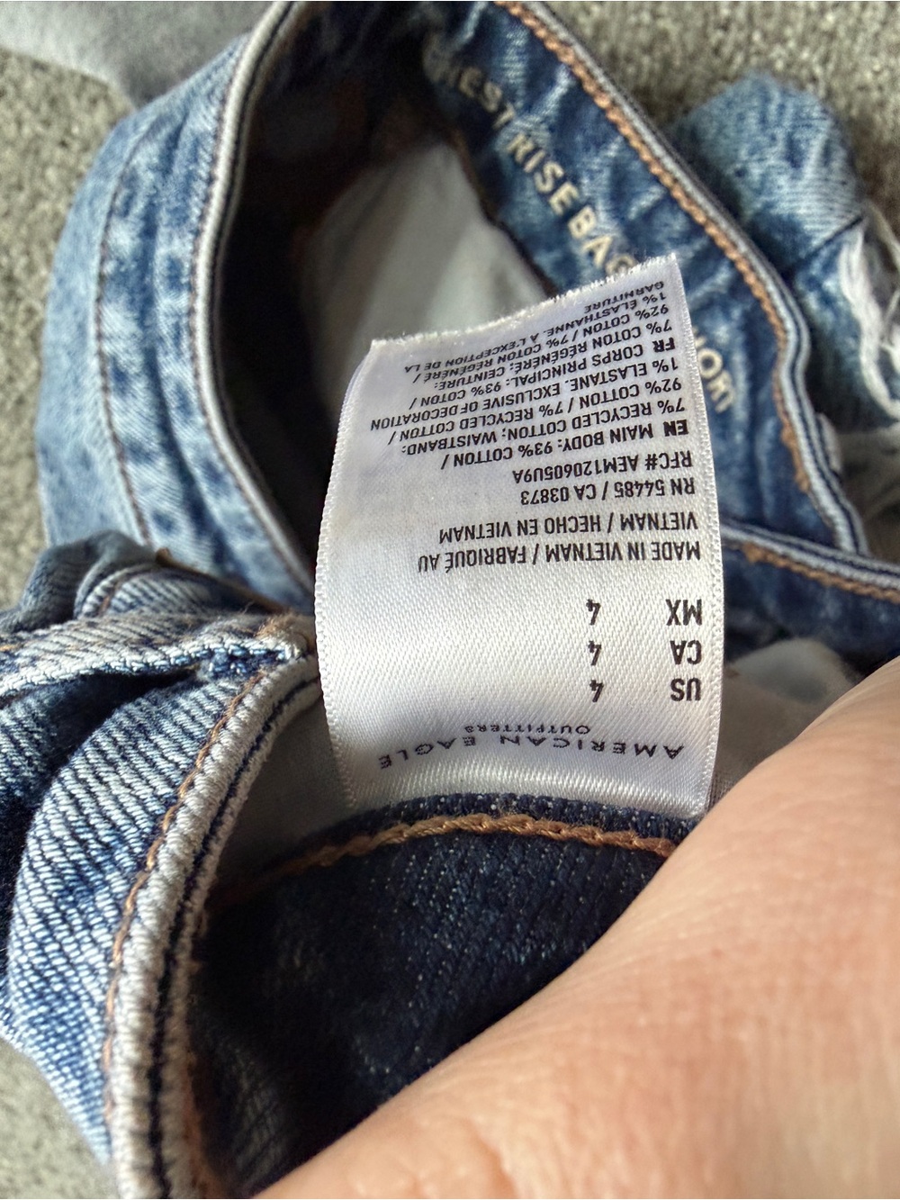 American Eagle Outfitters Ripped High-Rise Denim Shorts - Light Blue Wash - Picture 4 of 4
